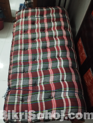ফ্রেশ ৬/৭ ফিট জাজিম বিক্রয়